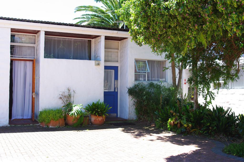 Aqua Marine Guest House Port Elizabeth Exterior photo
